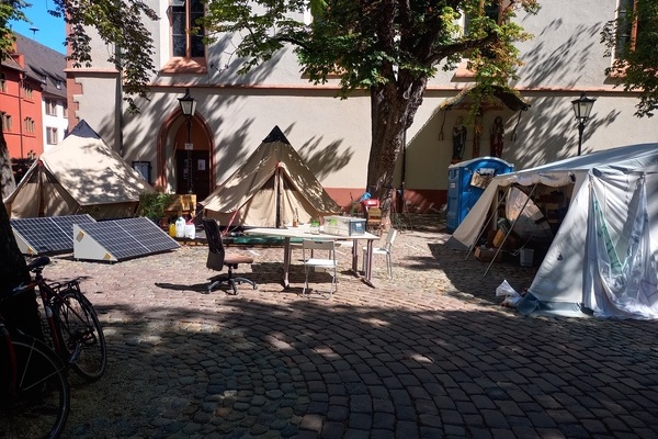 Auflagen frs Klimacamp auf dem Rathausplatz